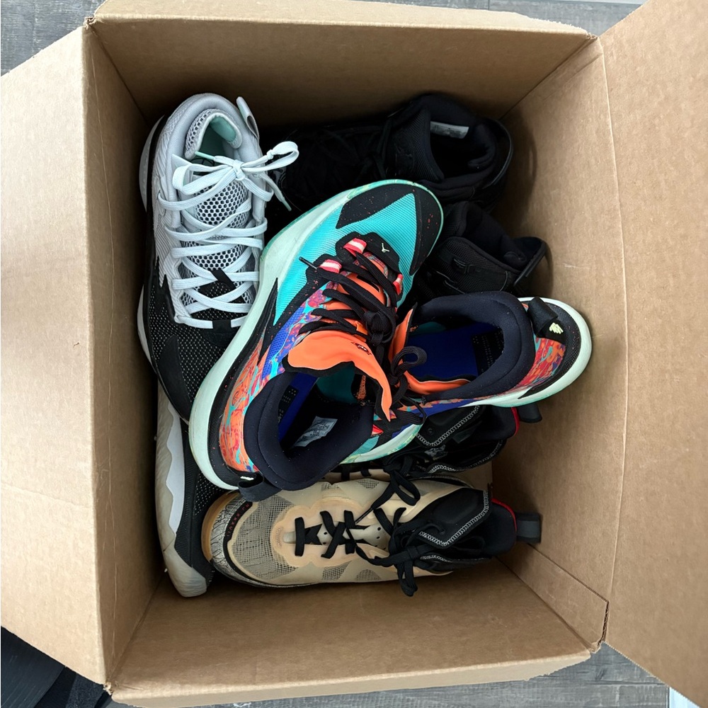 Nike Men's bundle size 9 Sneakers